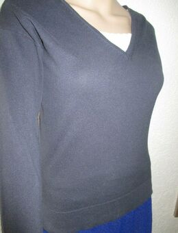 NEUw * Edel * klassisch * V- Ausschnitt * Feinstrick- Pullover "MANGO MNG Basics" Gr. 36- 38/ S * tinten- marine- dunkel- blau * - Riedlingen
