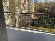 3-Zimmer-Wohnung mit Balkon, Lift, Fußbodenheizung, Solarthermie - energetisch saniert! - Chemnitz