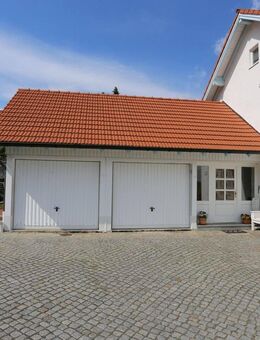 Zweifamilienhaus mit 2 zusätzlichen Miniapartements und einem Büro am Stadtrand von Görlitz - Görlitz