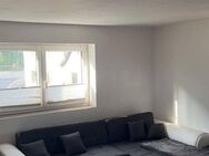 Wunderschöne, helle und renovierte 2-Zimmer Wohnung mit Küche - Coburg
