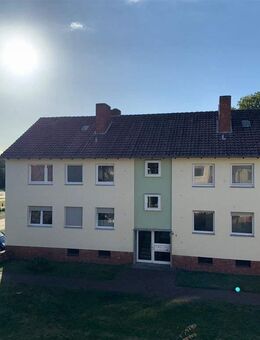 Attraktive 3-ZKB-Wohnung im Hochparterre mit Balkon - zentral, aber ruhig gelegen - Diepholz
