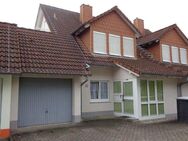 Beste Wohnlage Buchen: Gepflegte Doppelhaushälfte mit Einliegerwohnung - Buchen (Odenwald)