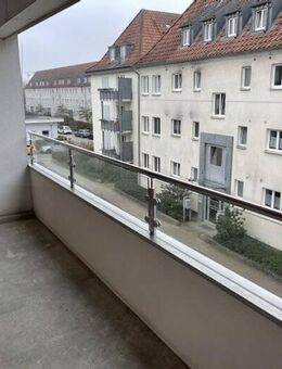 Schöne 2-Zimmer Wohnung mit 2 Balkonen - Lübeck