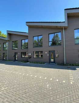 Wohnen und arbeiten unter einem Dach - Stilvolle Stadthäuser mit smarter Technik und Nachhaltigkeit - Pinneberg