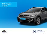 VW Touran, 1.5 TSI Highline, Jahr 2020 - Gotha