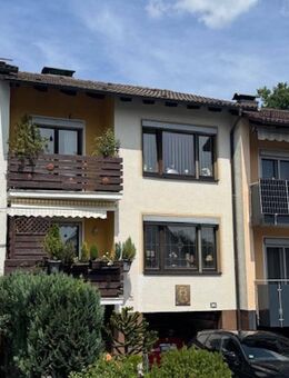Reihenhaus mit Garage in ruhiger Lage - Neustadt (Coburg)