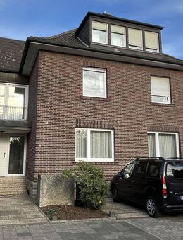 Toplage in Greven: Stilvolles Zweifamilienhaus mit 3 Wohnungen - Greven (Nordrhein-Westfalen)