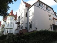 Im DG im Bürgergartenviertel wohnen - in 2002 sanierte und fachmännisch gedämmte 2-Zimmer- Wohnung im DG - Naumburg (Saale)