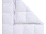 RIBECO Federbettdecke + Federkissen Laram, 2-tlg. Naturprodukt zum TOP-Preis!, Füllung: 90% Federn, 10% Daunen, Bezug: 100% Baumwolle, Decke mit Kissen, verschiedene Größen, Bettdecke 135x200, 155x220 cm