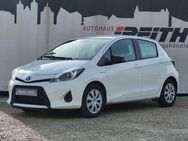 Toyota Yaris, 1.5 VVT-i Hybrid Life, Jahr 2013 - Ingolstadt