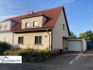 MERZIG: LESSINGSTRASSE, 1-2 FAMILIENHAUS MIT GARTEN UND GARAGE - Merzig