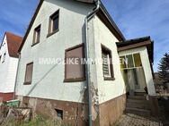 ***Sanierungsbedürftiges Einfamilienhaus in Kefenrod*** - Kefenrod