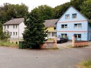 Drei Häuser auf einem ca. 7.000 m² großem Grundstück mit vielen Optionen! - Groß Umstadt