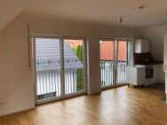 Helle 2-Zimmer Dachgeschosswohnung - Arnstorf