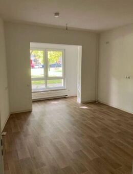 Rollstuhlgerechte 2 Zimmer frisch renoviert - Gera