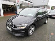 VW Touran, 2.0 TDI Comfortline, Jahr 2020 - Bergkamen