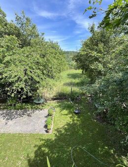 Beim Hubland: 86 m² als WG vermieten oder selbst bewohnen - OG mit Blick ins Haslachtal - Gerbrunn