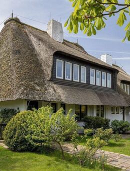 Reet-Hausteil in guter Lage von Keitum mit schönem Süd-West-Garten - Sylt