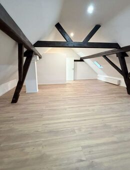 Neuenwertig DHH als ETW-Maisionette mit große Terrasse & Garage - Giebelstadt