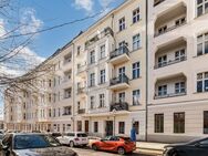**Wohnungspaket für zwei traumhafte Altbauwohnungen mit Blick auf den Urbanhafen** - Berlin