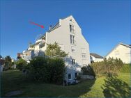 Herrliche und bezugsfreie 3,5 Zi.-Dachgeschoss-Maisonettewohnung mit Balkon und Tiefgarage! - Radolfzell (Bodensee)
