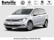 VW Touran, 1.5 TSI MOVE, Jahr 2022 - Jülich