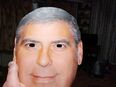 George Clooney Maske in 02708
