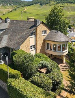 Großzügiges Familienhaus mit ELW, Wintergarten und Doppelgrundstück - Fantastischer Stadtblick - Bernkastel-Kues