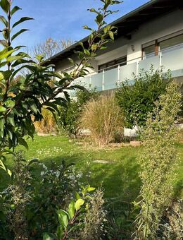 Frisch renovierte 2-Zimmer-Wohnung mit eigenem Gartenparadies! - Deggendorf