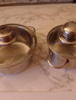 2 kleine Edelstahl - Kochtöpfe mit Deckel - Bochum