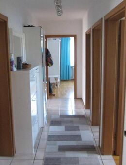 große 4 1/2-Zimmer-EG-Wohnung in zentrumsnaher Lage von Mainburg - Mainburg