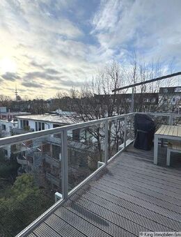 ***Hoheluft / Eppendorf*** 250 m² Penthouse-Potenzial in Top Lage für Individualisten - Hamburg