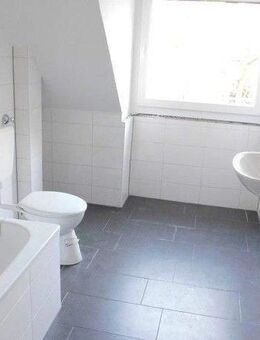 Schöne 2-Zimmer-DG-Wohung! - Essen