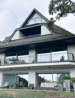 10-Zimmer-Villa mit Wasserblick auf den Hermsdorfer See: Ideal für große Familien und Naturliebhaber - Berlin