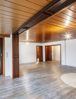 Großzügiges Ein-Zweifamilienhaus in Helmste - Deinste