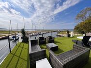 LUXUS Hausboot - 3 Etagen - 100m² Wohnen + 120 m² SONNENTERRASSE - Kamin, Kino, komplett individuell - Rostock