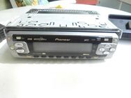 Pioneer DEH-P3500MP Autoradio Tuner CD/MP3 - Friedrichshafen