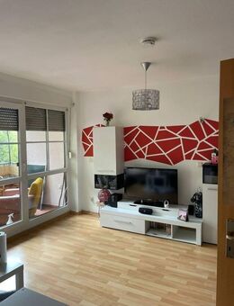 Kleine 1-Zi-Wohnung mit Balkon im Villenviertel von Bad Blankenburg zu vermieten. - Bad Blankenburg