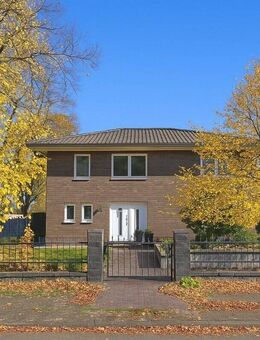 PURNHAGEN-IMMOBILIEN - Modernes und großzügiges Einfamilienhaus mit Carport in ruhiger Lage von Grohn - Bremen