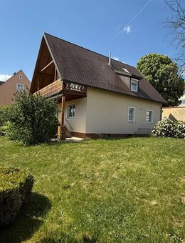 Einziehen und wohlfühlen! Schönes Einfamilienhaus in verkehrsgünstiger Lage in Weiden-Rehbühl - Weiden (Oberpfalz)