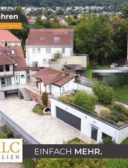 Exklusive Doppelhaushälfte mit Saunahaus und großer Garage - Neckargerach