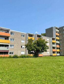 Modernisierungsbedürftige 3-Zimmer-Wohnung mit Balkon und Tiefgaragenstellplatz - Friedrichshafen