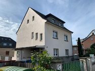 SIEGBURG ZENTRUM, 3 Part. Haus, ca. 180 m² Wfl., Vollkeller, gr. Garage, Baugrundstück insg. 619 m² - Siegburg