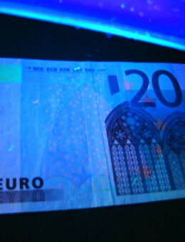 Numismatische Rarität 20 Euro Banknote Fehler Drück (Farbe). - Elmshorn