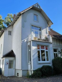Ahrensburg - 3,5 Zimmerwohnung(EG) in schöner Jugendstilvilla - Ahrensburg