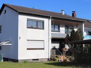 Geräumiges 2-Familien Wohnhaus in Forst in ruhiger Lage mit großem Garten - Forst (Baden-Württemberg)