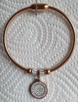 Armband mit Magnetverschluss und Anhänger mit Steine - Duisburg