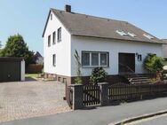 Provisionsfrei! Sanierungsbedürftiges 2-Familienhaus in ruhiger Lage bei Hannover - Springe