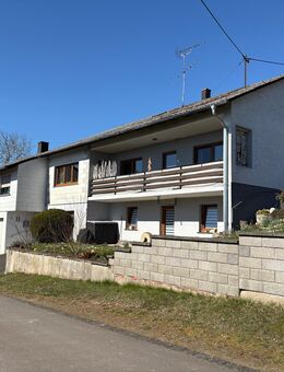 Interessantes Einfamilienhaus mit Einliegerwohnung und großem Grundstück, auch für Natur- und/oder Pferdeliebhaber geeignet - Schönberg (Rheinland-Pfalz)