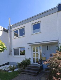 Einziehen & Ankommen: Stilvolles Reihenmittelhaus mit Garten in Hand - Bergisch Gladbach
